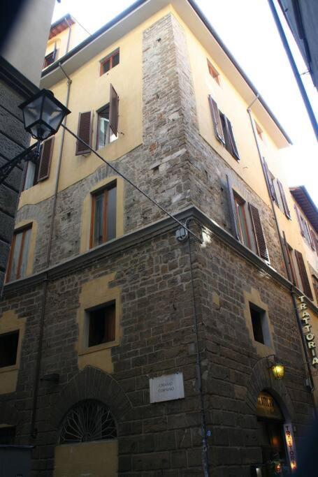 Dreaming Apartment In An Ancient Tower Флоренция Экстерьер фото